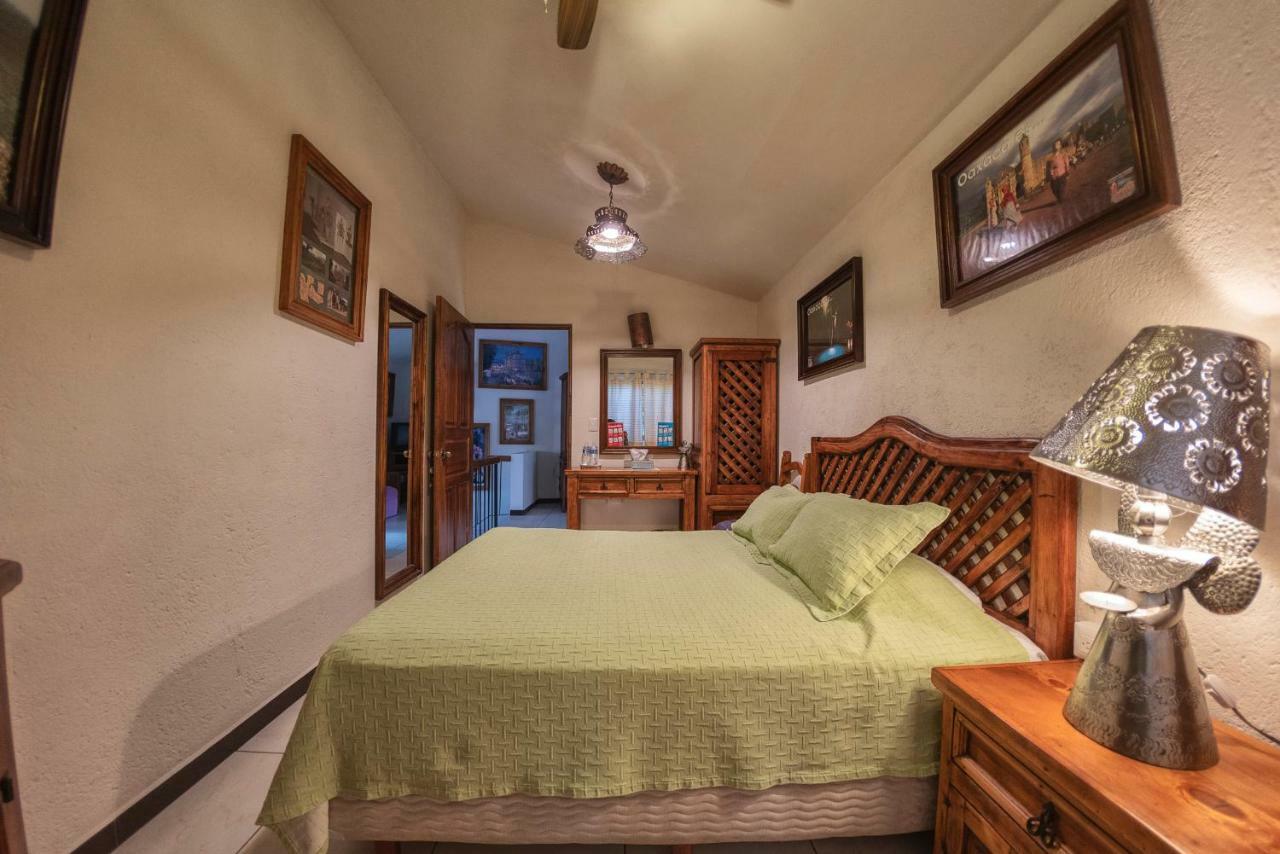 Hotel Casa Yunenisa Oaxaca Bagian luar foto